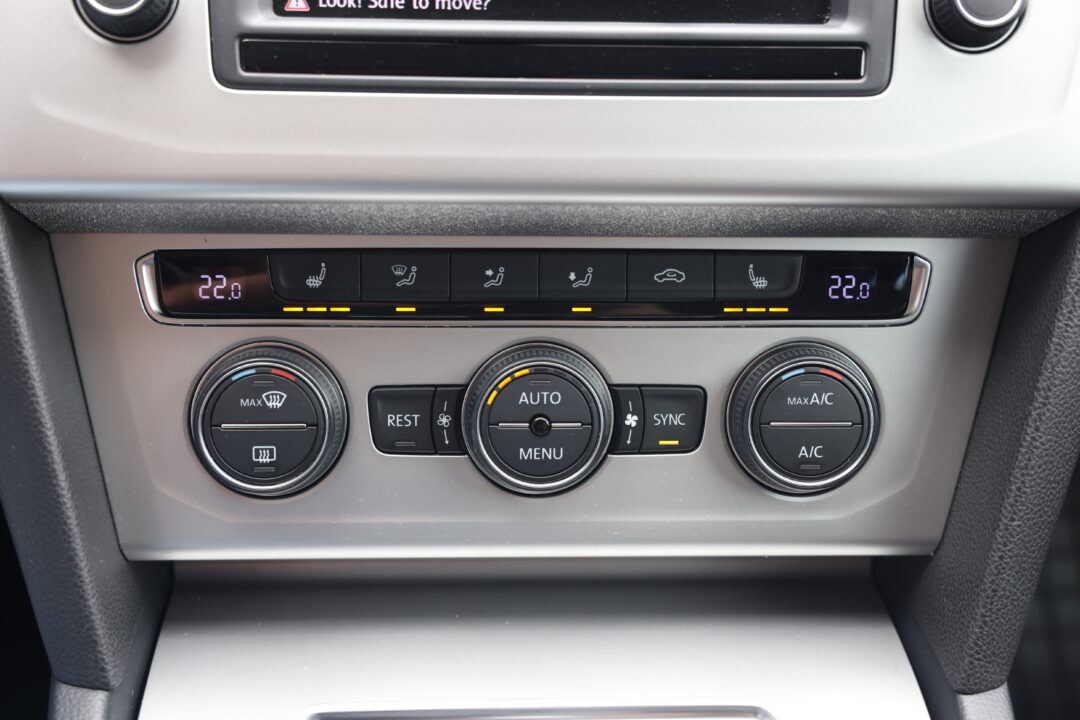 volkswagen-passat-b8-1-6-tdi-manual