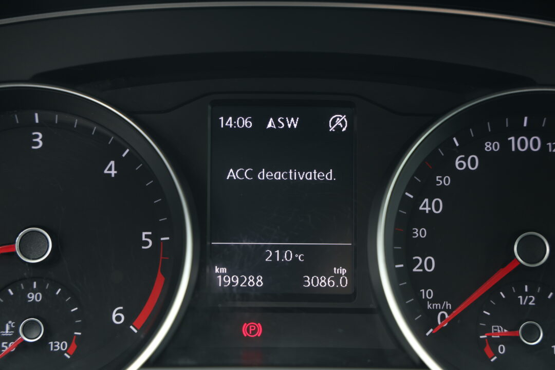 volkswagen-passat-b8-1-6-tdi-manual