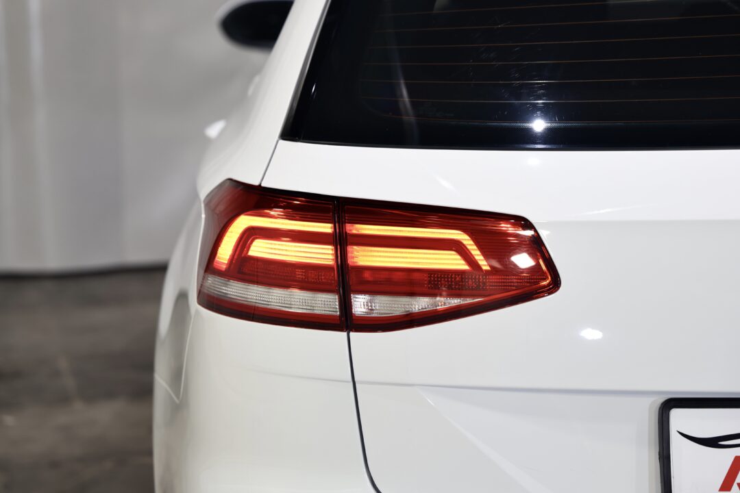 volkswagen-passat-b8-1-6-tdi-manual