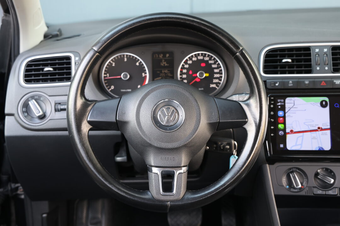 volkswagen-polo-1-6-tdi-automat-dsg