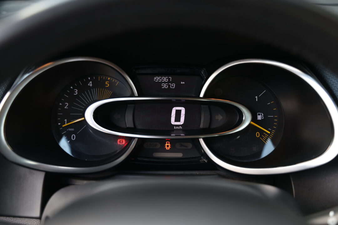 renault-clio-1-5-dci-manual