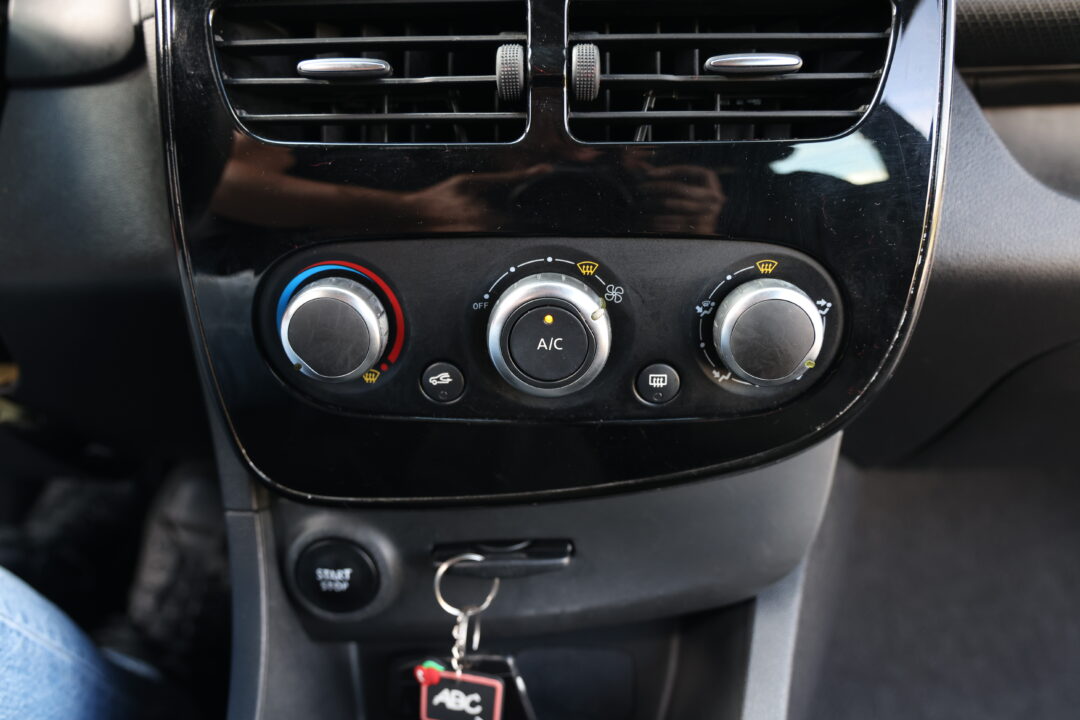 renault-clio-1-5-dci-manual