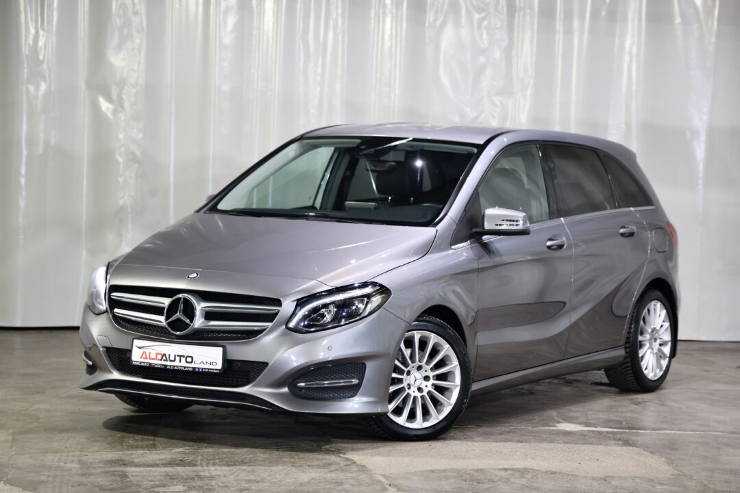 Mercedes-Benz B 180 BlueEfficiency Mercedes-Benz B 180 BlueEfficiency