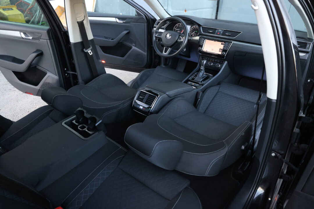 skoda-superb-1-6-tdi-dsg-style