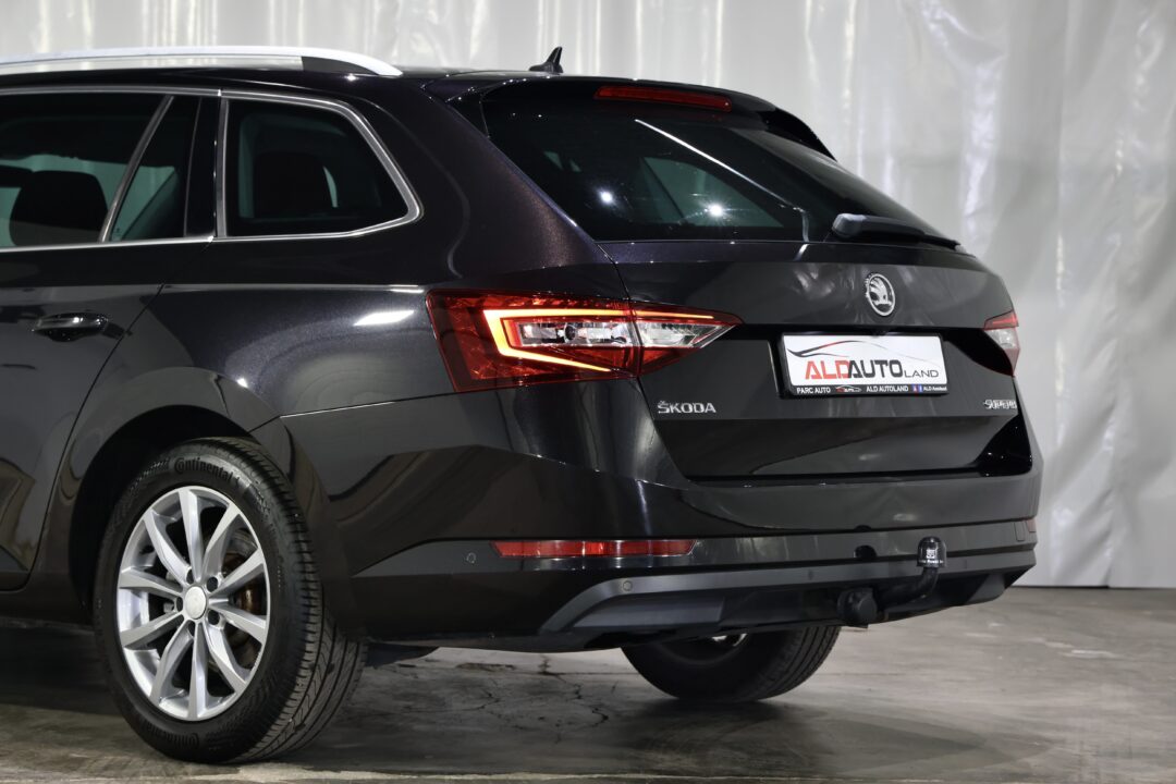 skoda-superb-1-6-tdi-dsg-style