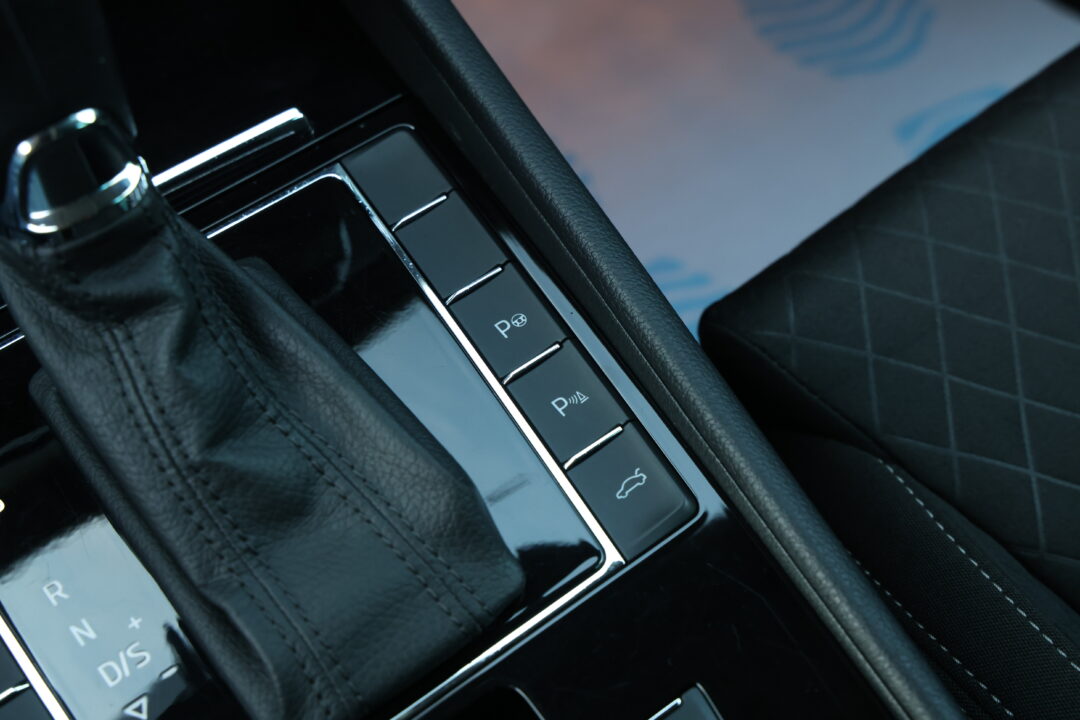 skoda-superb-1-6-tdi-dsg-style