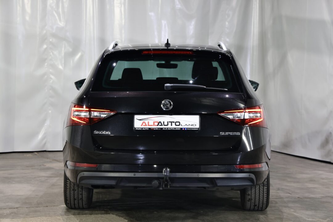 skoda-superb-1-6-tdi-dsg-style