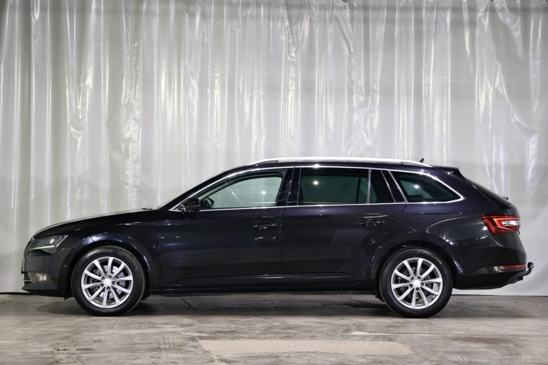 skoda-superb-1-6-tdi-dsg-style
